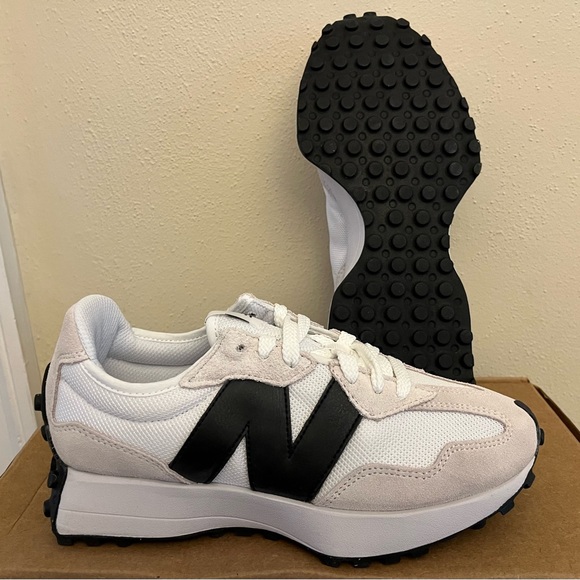 NIB New Balance 327 - Picture 2 of 3